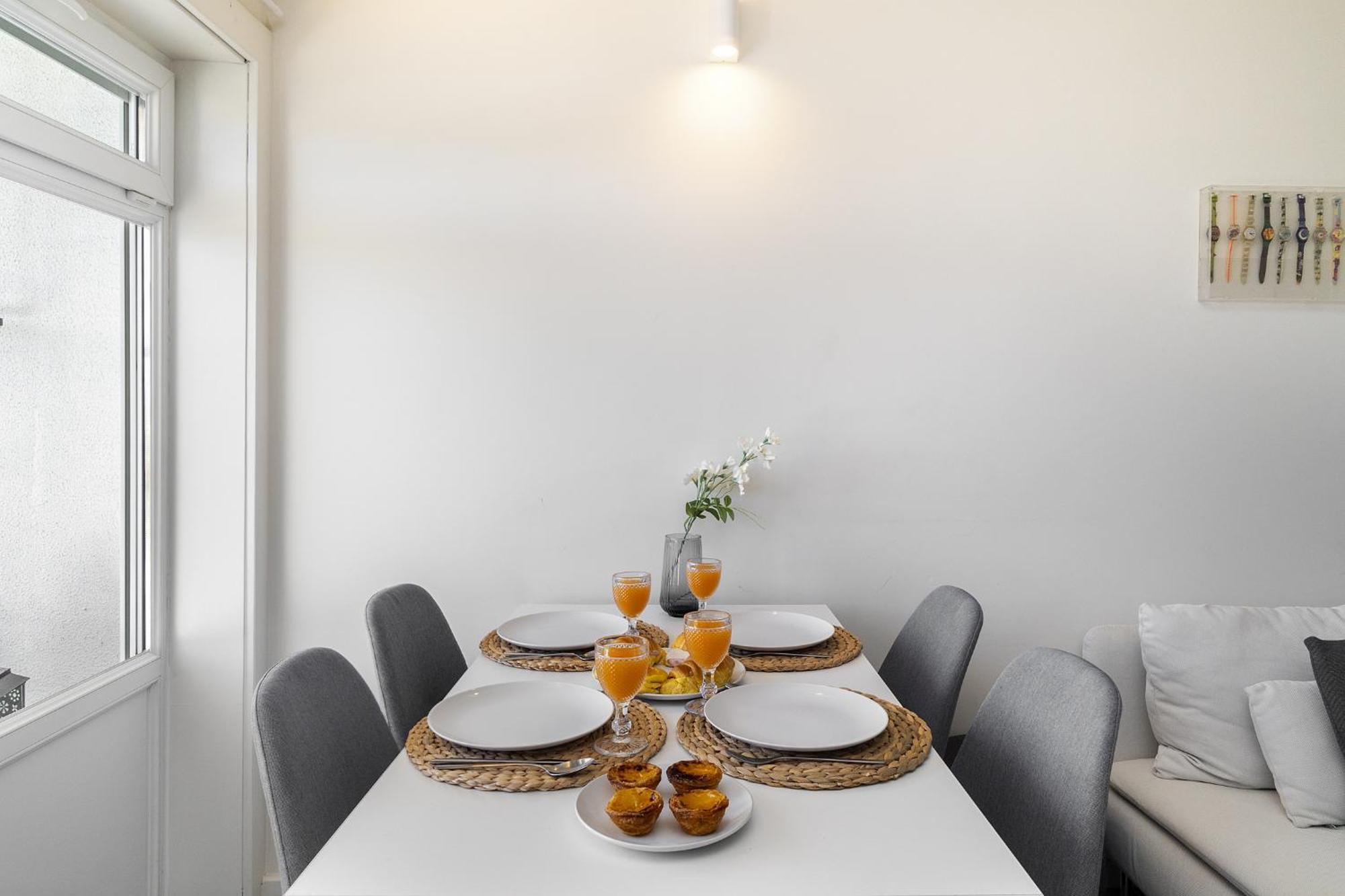 Whome Study & Surf Carcavelos 1-Bed By Beach & Nova Sbe Bagian luar foto