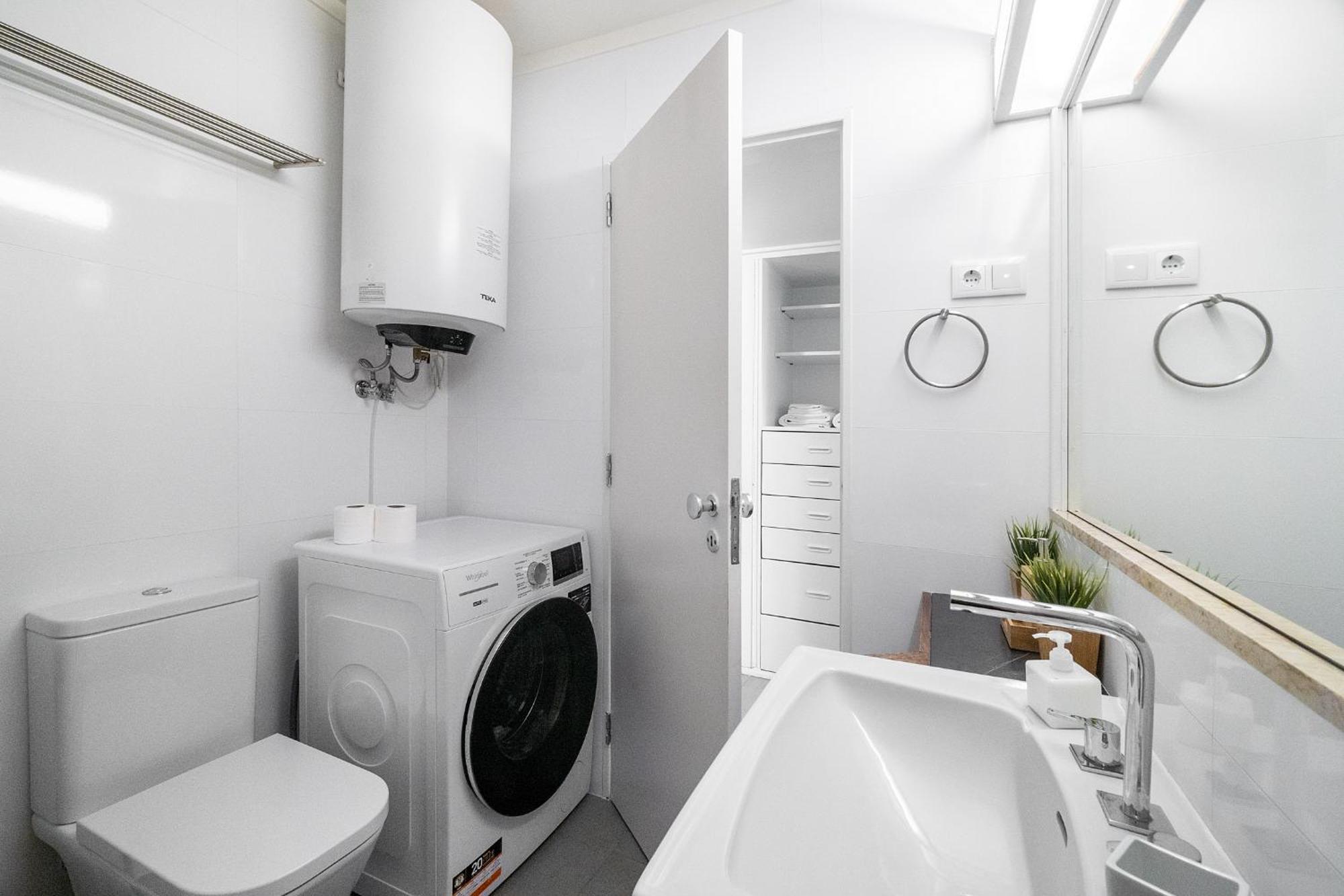 Whome Study & Surf Carcavelos 1-Bed By Beach & Nova Sbe Bagian luar foto